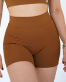 Short Basic Recorte Caramelo